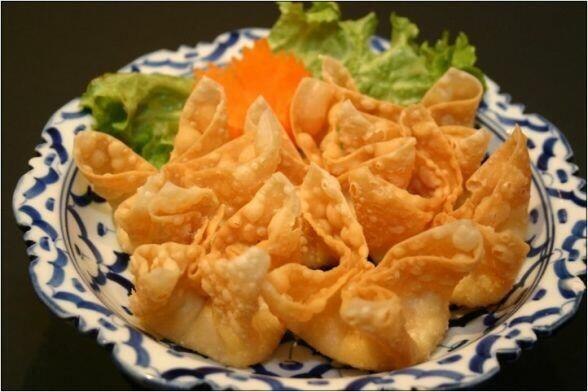 A6. Crab Rangoon (6Pcs)
