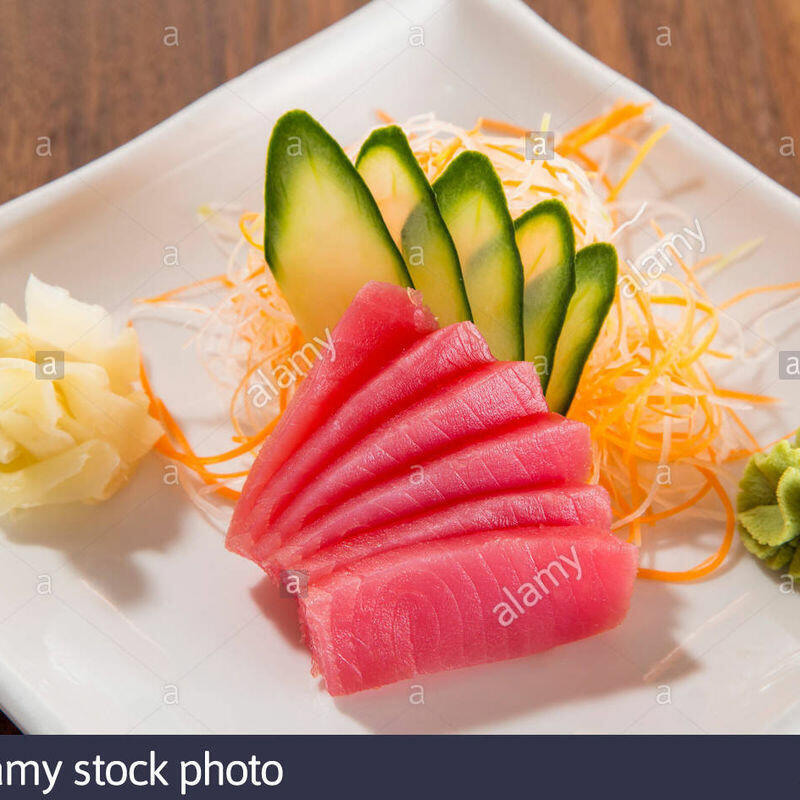 A10. Tuna Sashimi (6Pcs)